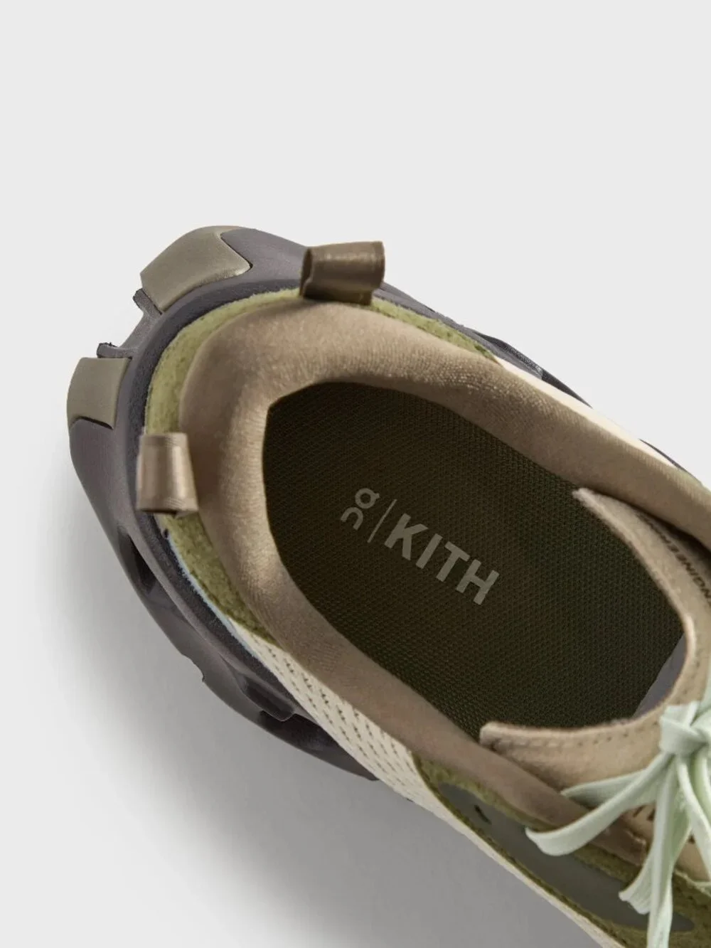 Kith for On K-Tech 2 - Grain / Taiga